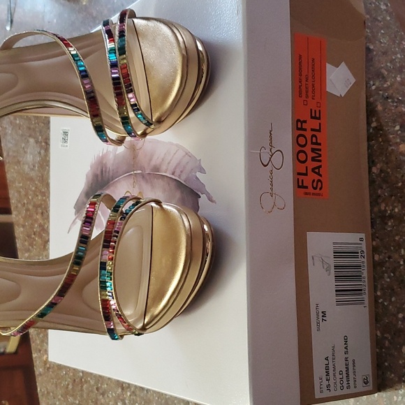 Jessica Simpson heels - Picture 2 of 7